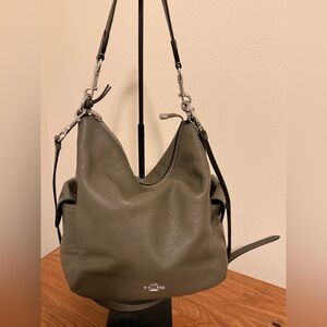 Coach

PENNIE SHOULDER BAG